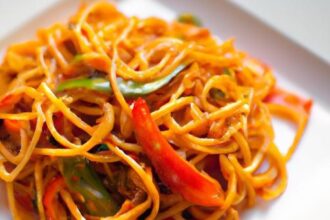 Spice Up Your Meal: The Art of Chili Garlic Noodles