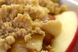 Simple & Delicious Apple Crisp Recipe for Every Occasion